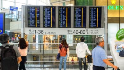 Air Travel Hacks: Expert Tips for a Seamless 2026 Journey
