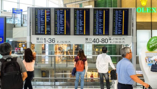 Air Travel Hacks: Expert Tips for a Seamless 2026 Journey